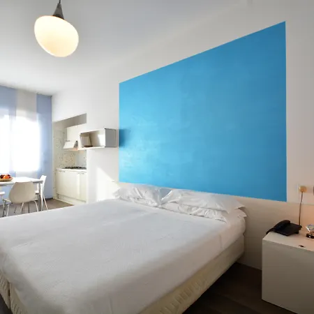 Uno Hotel 3*