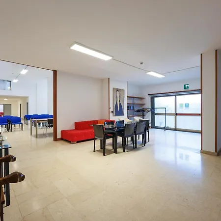 レジデンス ウノ ホテル