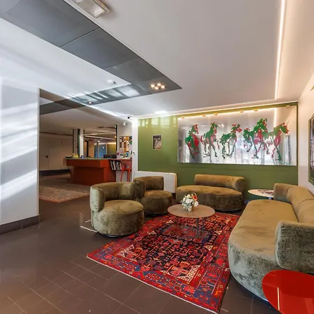 Hotel Uno 3*