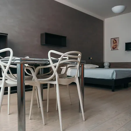 レジデンス ウノ