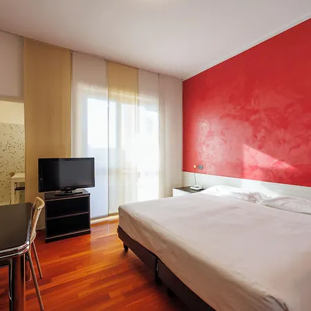 Uno Hotel