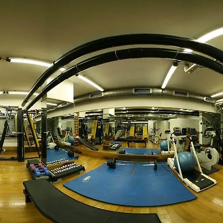 レジデンス ウノ ホテル 3*