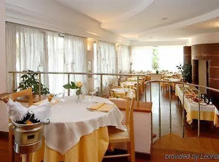 Hotel Uno