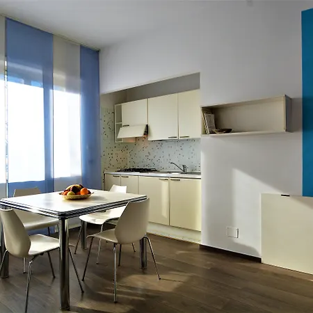 Uno Hotel 3*
