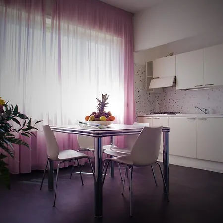 Hotel Uno 3*