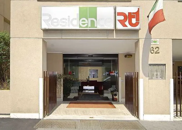 Uno Hotel 3*