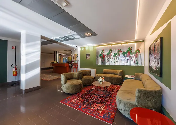 Hotel Uno 3*